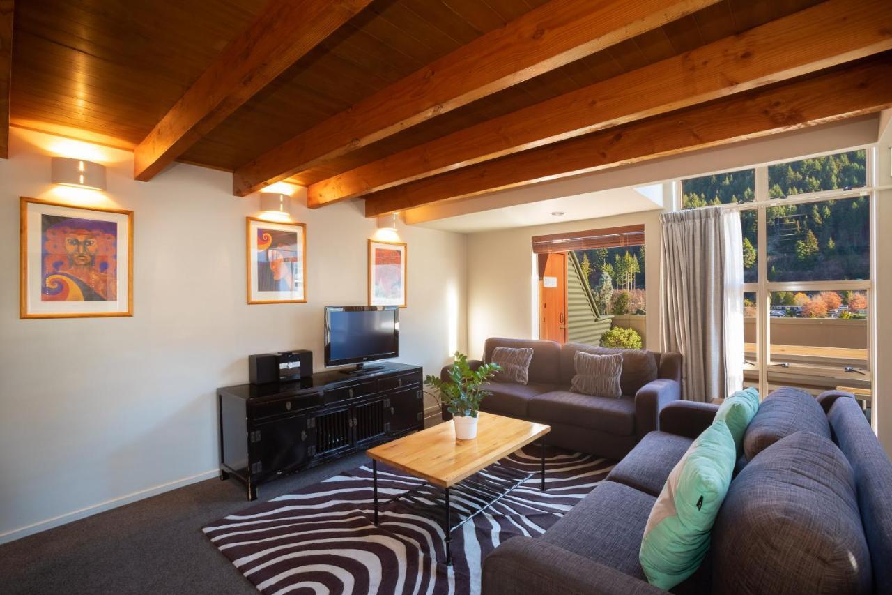 Cranbury Court Apartments Queenstown Bagian luar foto