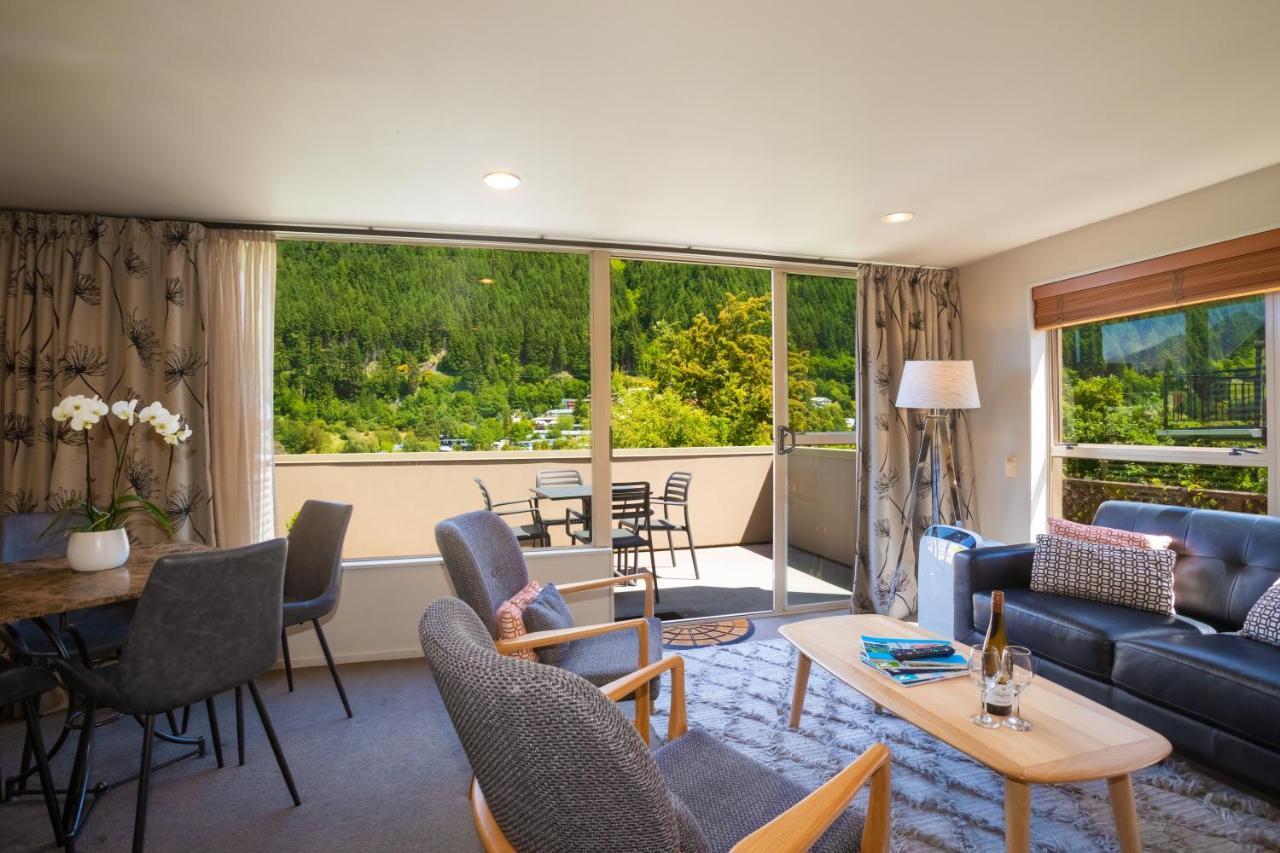 Cranbury Court Apartments Queenstown Bagian luar foto